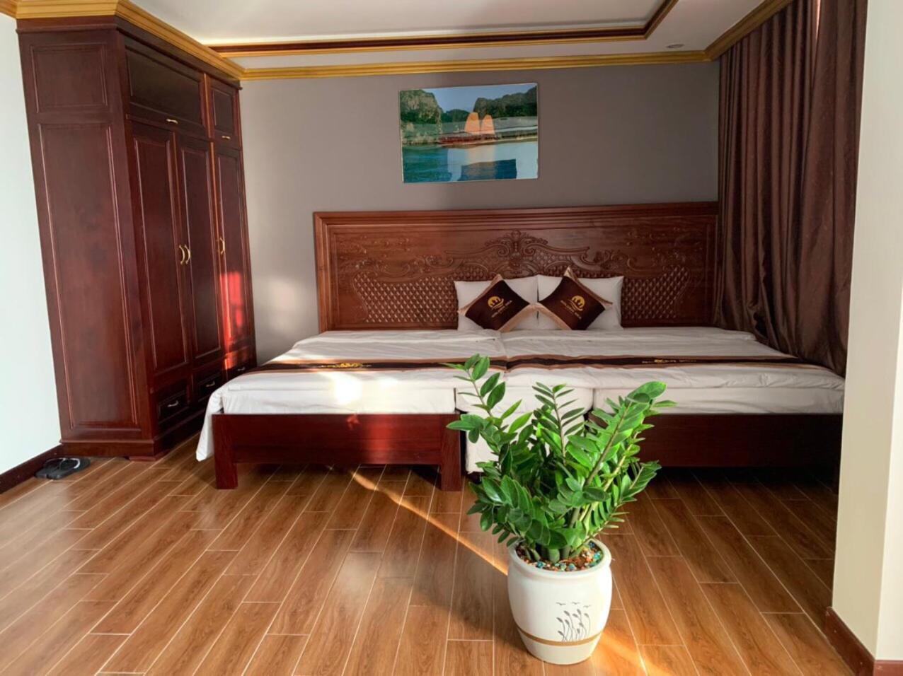Golden Sea Halong Hotel ฮาลอง ภายนอก รูปภาพ
